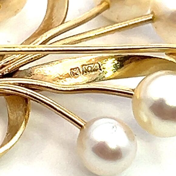 Mikimoto Estate Akoya Pearl Brooch 1.5 x 1" 14k Yellow Gold 6.60-5.50 mm M370 - Picture 4 of 7